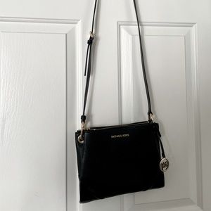 Black Michael Kors Cross Body